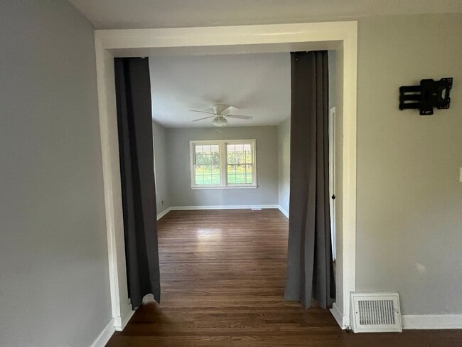 Photo - 3719 E Elmwood Dr