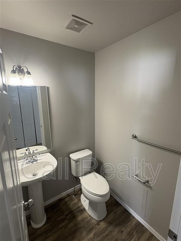 Photo - 1814 N Arc St