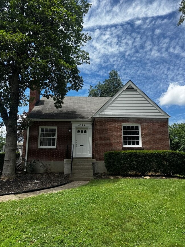 Building Photo - Fully Updated 3BR/2BA St. Matthews Cape Cod with Garage & Wrap-Around Deck