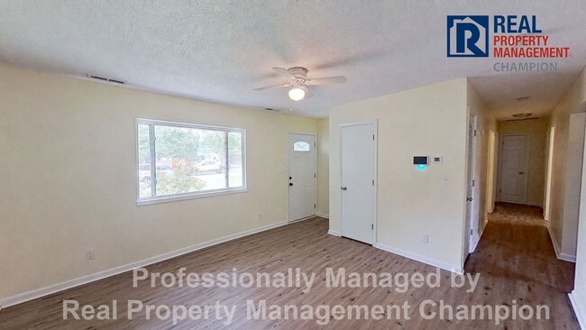 Photo - 3 BD/2 BA Home w/Attached Garage on Large Corner Lot w/Fenced Backyard