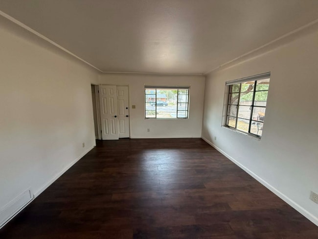 Photo - 929 S 4th Ave