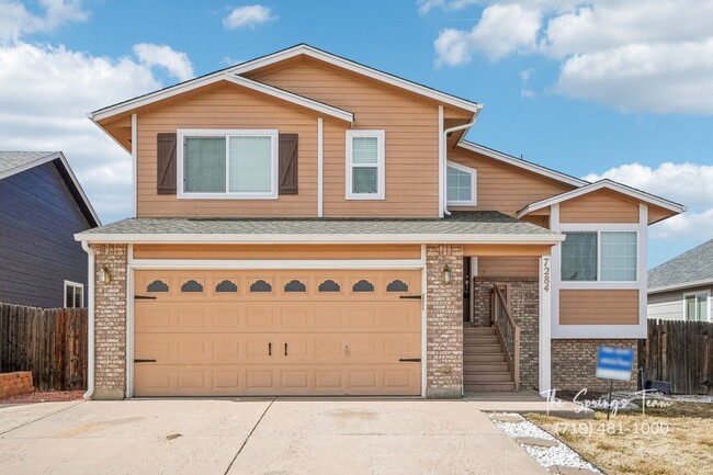 Charming 4-Bedroom Home Near Fort Carson i... - Charming 4-Bedroom Home Near Fort Carson i...