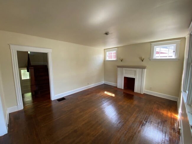 Photo - 641 Clemmer Ave