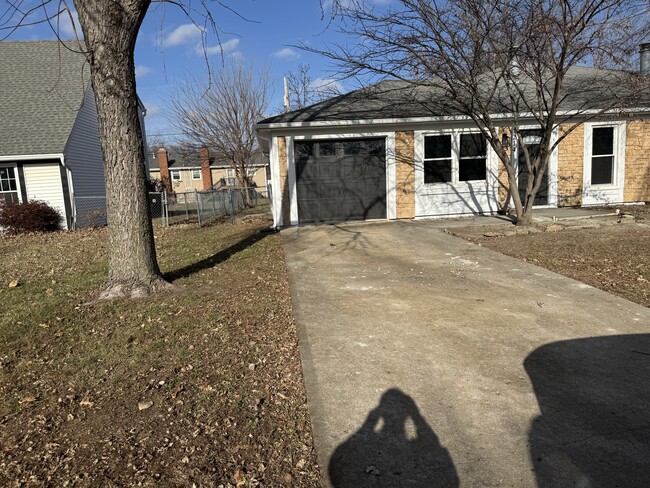 Photo - 1214 E Johnston St