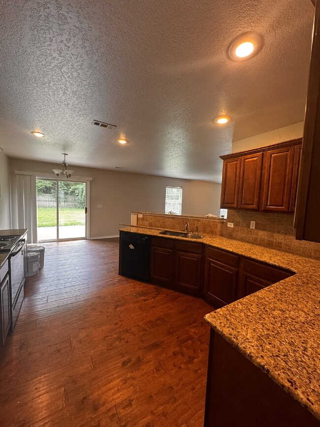 Photo - 11723 E Creek Ln