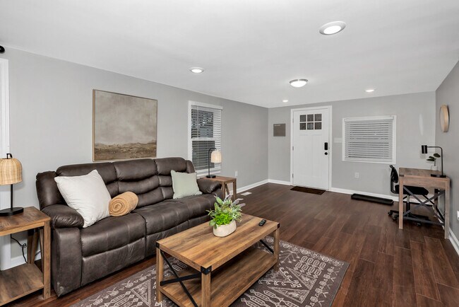 Photo - 2509 Hill St NW