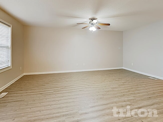 262 Santee Cir