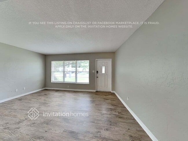 Photo - 4504 S Clark Ave