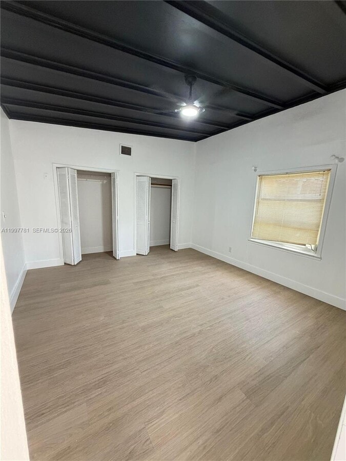 Photo - 1111 N Victoria Park Rd Unidad 1-4