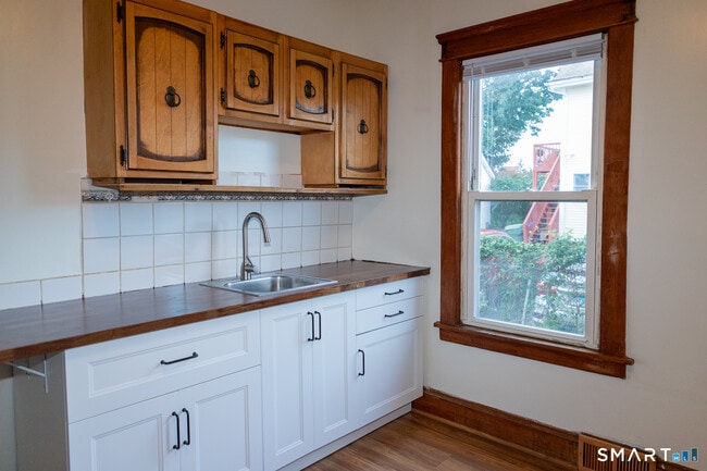 Photo - 51 Osborne Ave