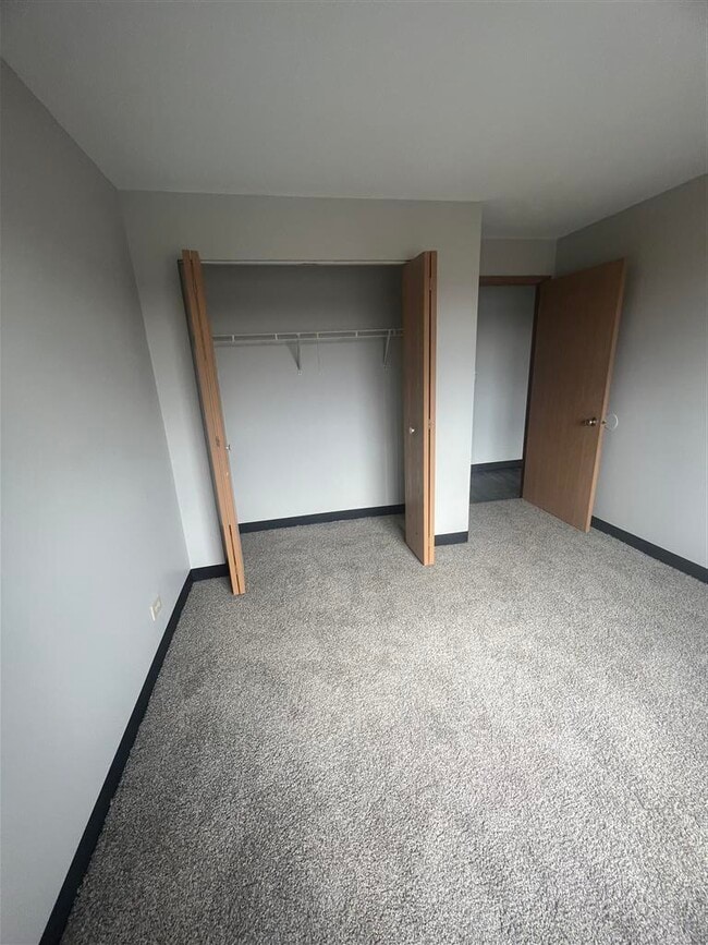 Photo - Brookside Knoll