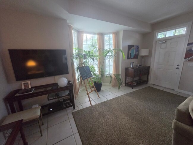 living room/main door - 137 Radcliffe Ct