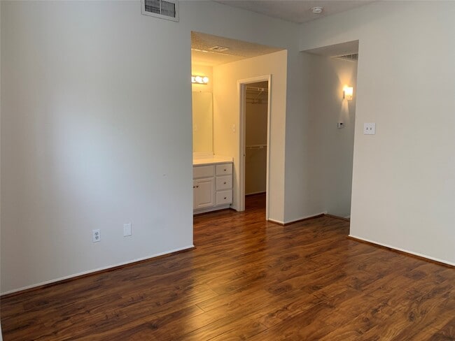 Photo - 2710 Grants Lake Blvd Unit M5