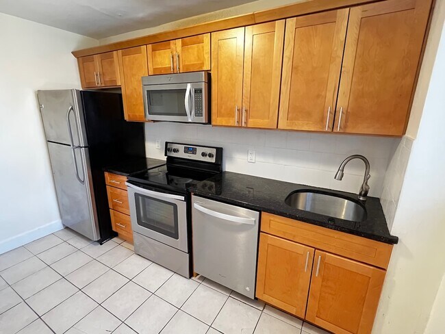 Photo - 11 Gorham St Unit 10