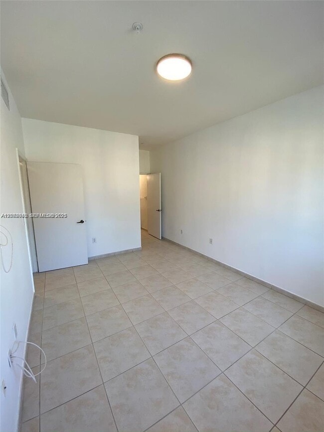 Photo - 7240 NW 114th Ave Unit 305