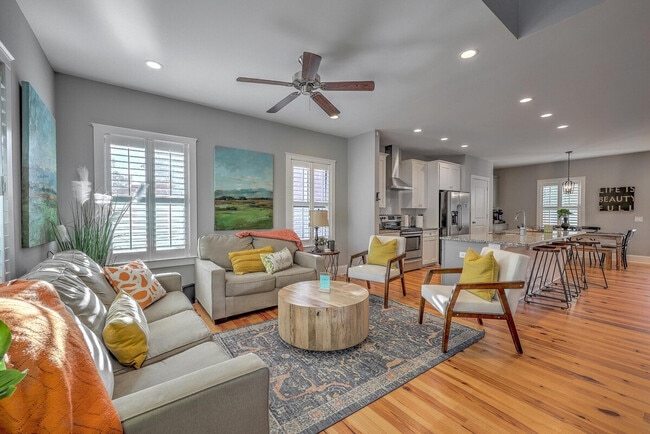 Photo - 1175 Leesville St Unit ID1325120P