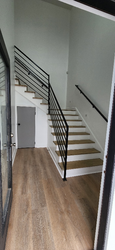 Photo - 2431 Franklin Ave Unidad Rear