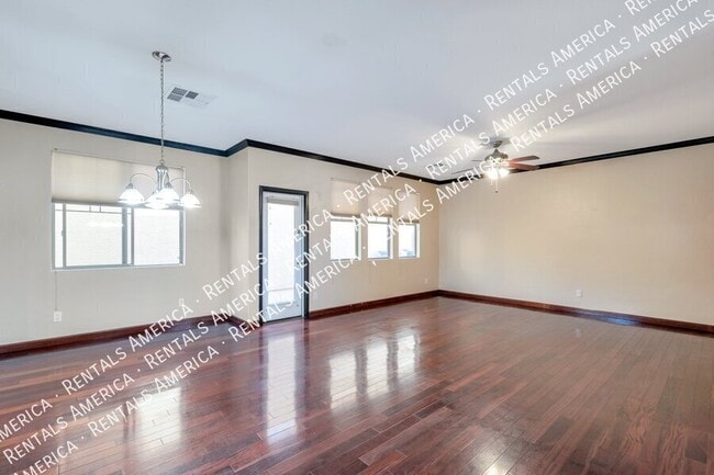 Photo - 3745 E Kerry Ln