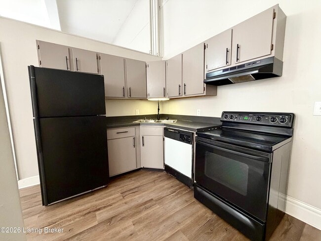 Photo - 1107 E Kentucky St Unit 1