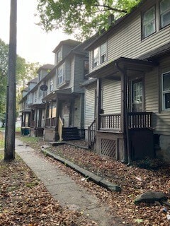Photo - 237 Chamberlain St Townhome