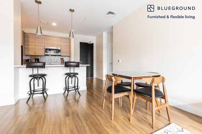 Photo - 28 Austin St Unidad FL2-ID975