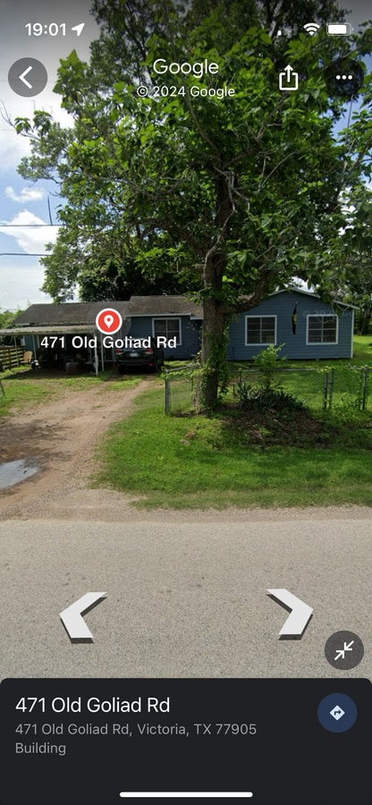 Photo - 471 Old Goliad Rd