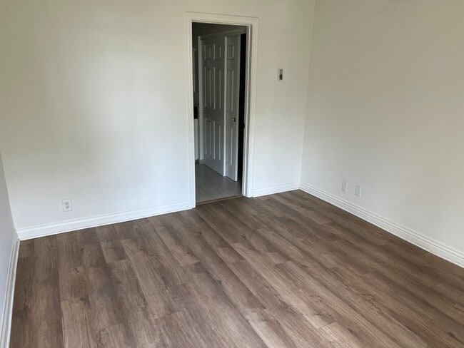 Photo - Val D'Or Apartments