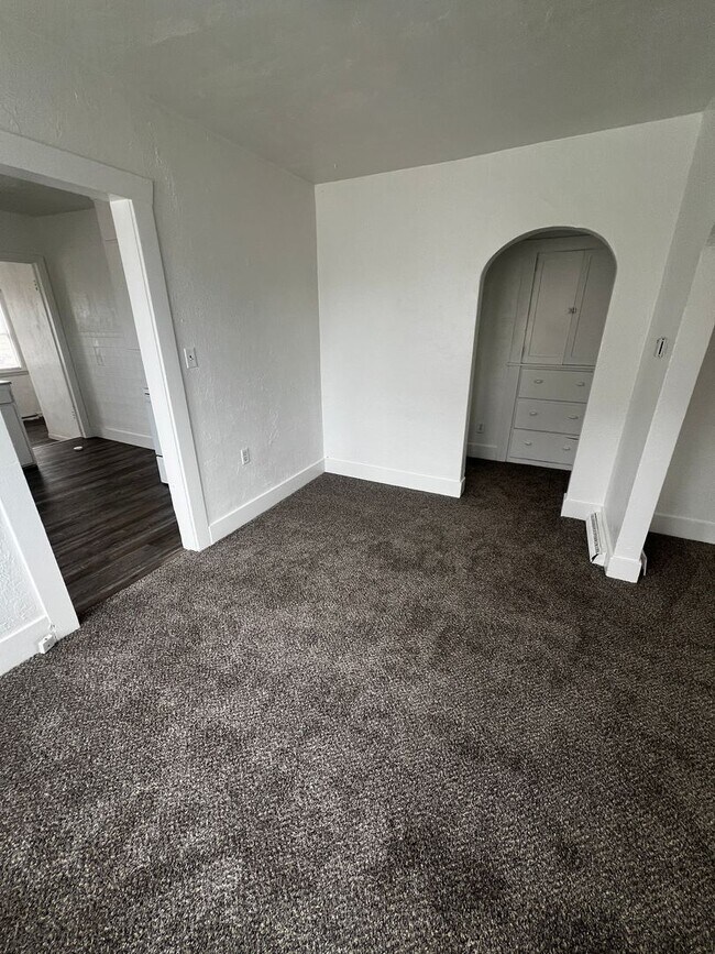 Photo - 454 N 7th Ave Unidad 1