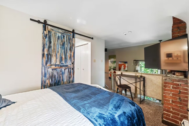 Photo - 311 Morewood Ave