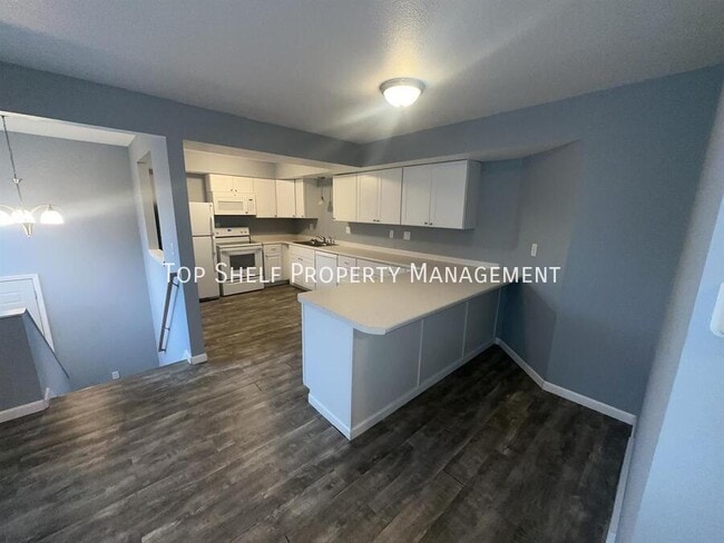 Photo - 4507 50th St