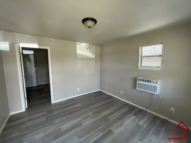 Photo - 1315 SW E Ave Unit A