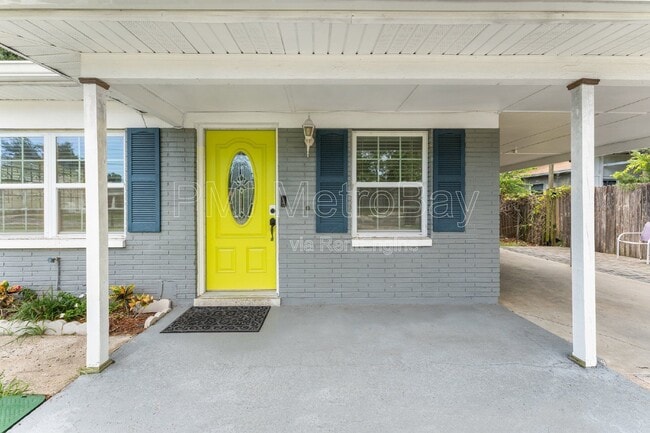Photo - 4312 W Nassau St