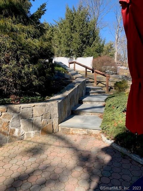 Photo - 57 Knollcrest Rd