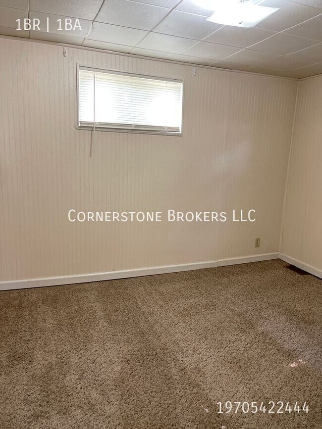 Photo - 227.5 Meeker St