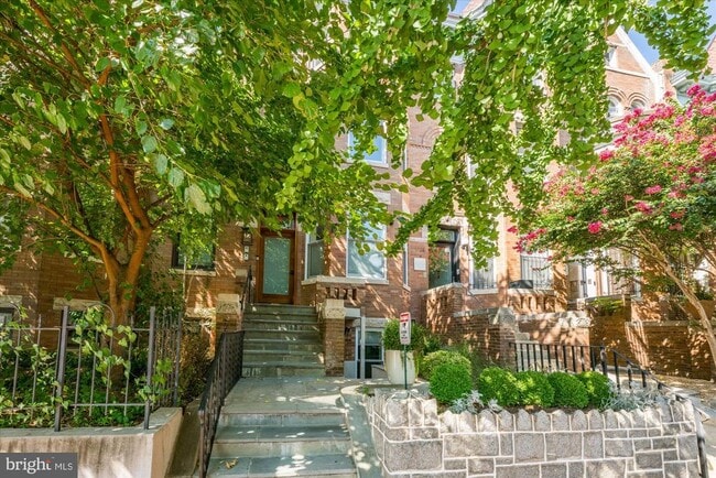 Building Photo - 1777 T St NW Unit 5 Rental