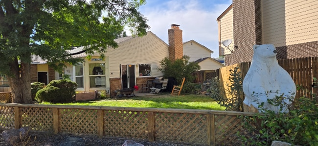 Photo - 138 Willow Pl S