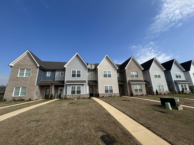 Photo - 163 Susan Lynn Dr