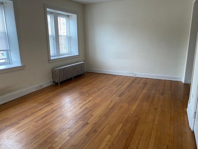 199 W City Ave