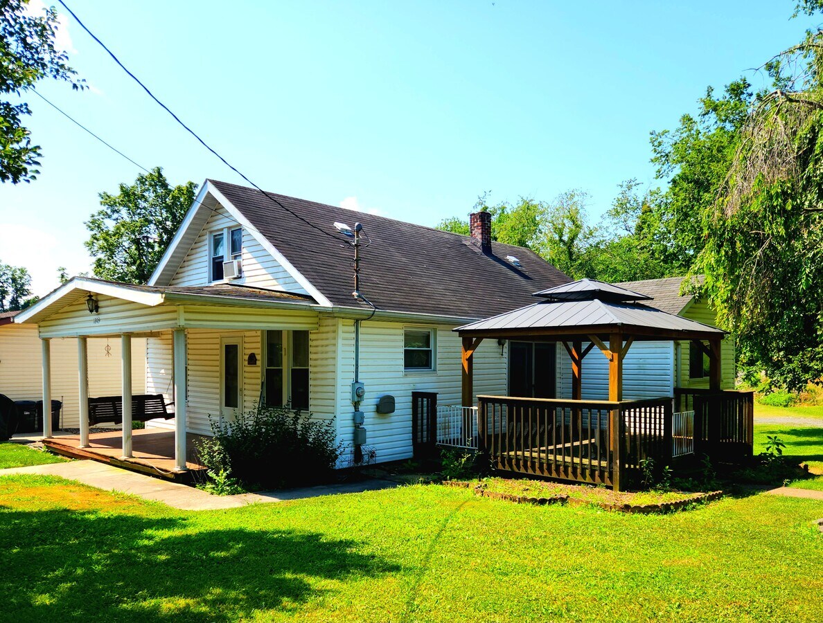 Photo - 1203 Boulevard Ave