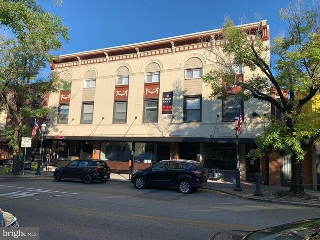 Building Photo - 49 E Butler Ave Unit 3B Rental