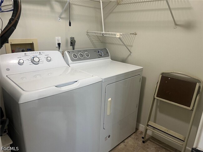 Photo - 7430 Lake Breeze Dr Unit 505