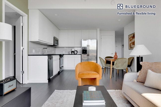 Photo - 900 Monroe St Unidad FL6-ID813