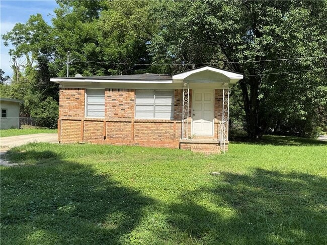 Building Photo - 302 Erie St Rental