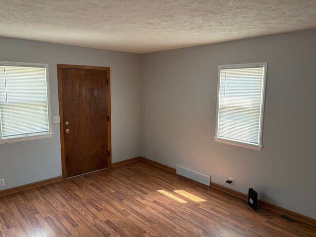 Photo - Newly Updated Home!