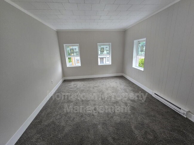 Photo - 426 W Main St