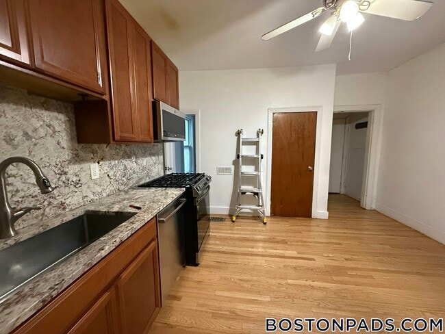 Photo - 6 Sewall St Unidad 1