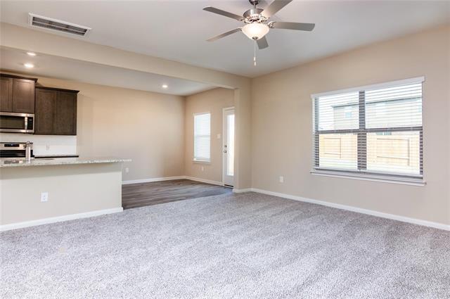 Photo - 216 Lake Rdg