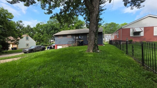 Photo - Beautiful 4 Bed, 2 Bath Home in Kansas City