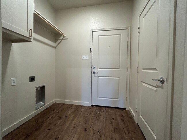 Photo - 7008 40th St Unit B