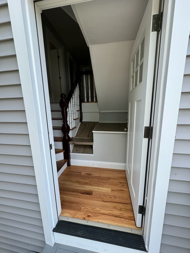 Photo - 301 E Main St